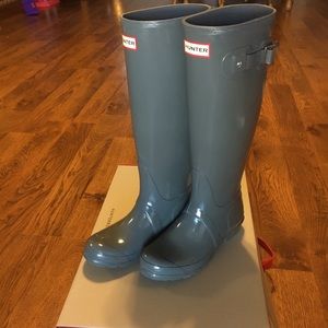🤩🎉Host Pick🎉🤩 Tall Hunter boots in EUC!